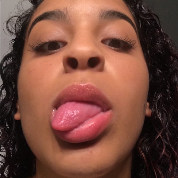 Meet your Posher, Jalenee - Picture 1 of 1